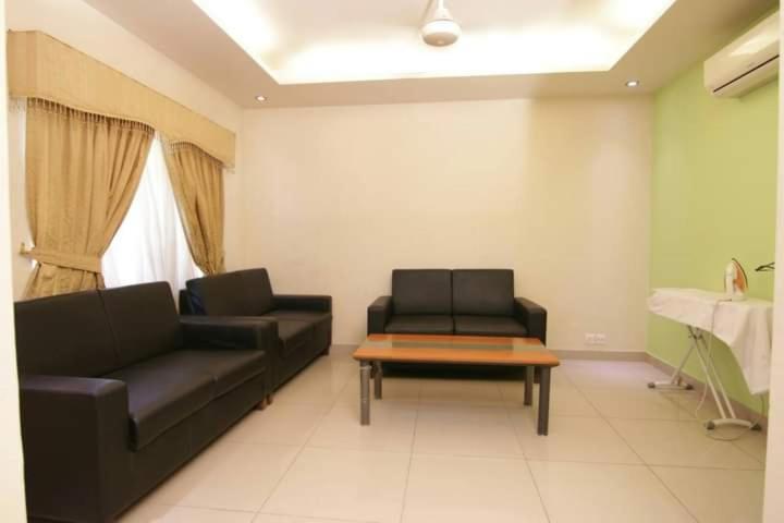 Hira Guest House 카라치 외부 사진