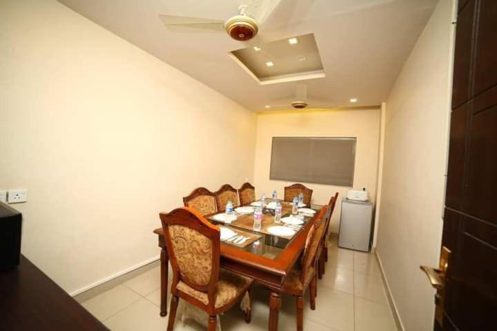 Hira Guest House 카라치 외부 사진